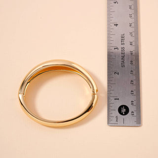 Thin & Wavy Cuff Bracelet