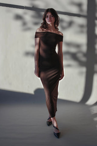 Minimalist Bodycon Sculpted Dress