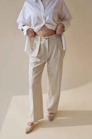 Wide Leg Pleated Trouser