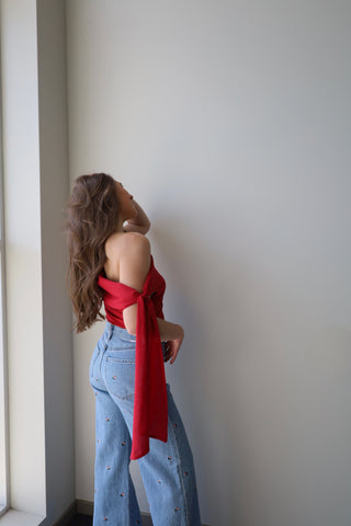The Scarlet Top