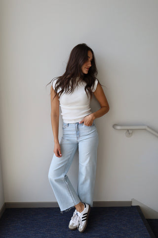 The Detour Pleaser Jean