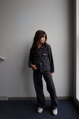 YOUTH DL1961 Vintage Black Jean