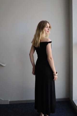 The Sophisticated Black Dress