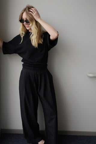 Ultimate Basic Black Tee
