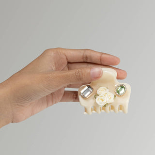 Kitsch Small Pearl Clip