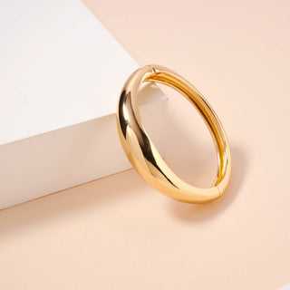 Thin & Wavy Cuff Bracelet